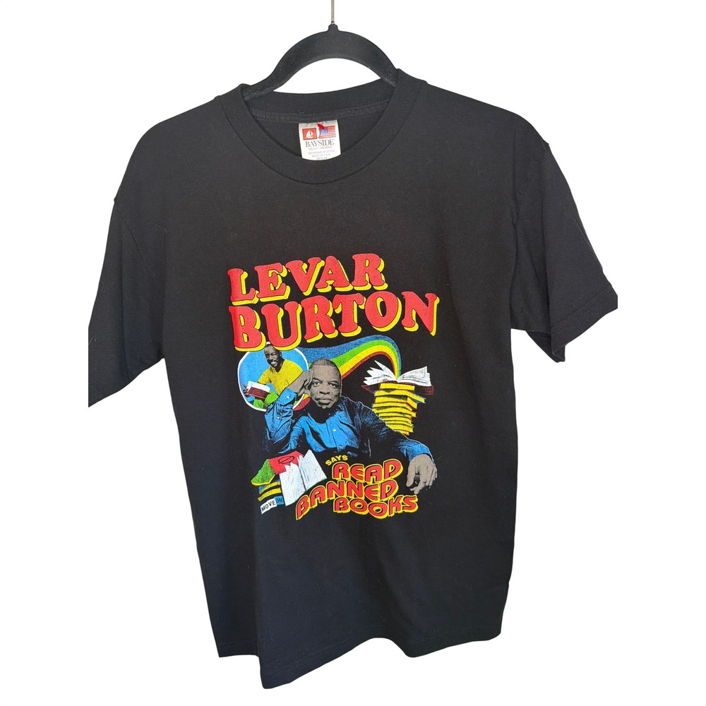 Vintage‎ Y2K LeVar Burton Says Read Banned Books T-Shirt Bayside